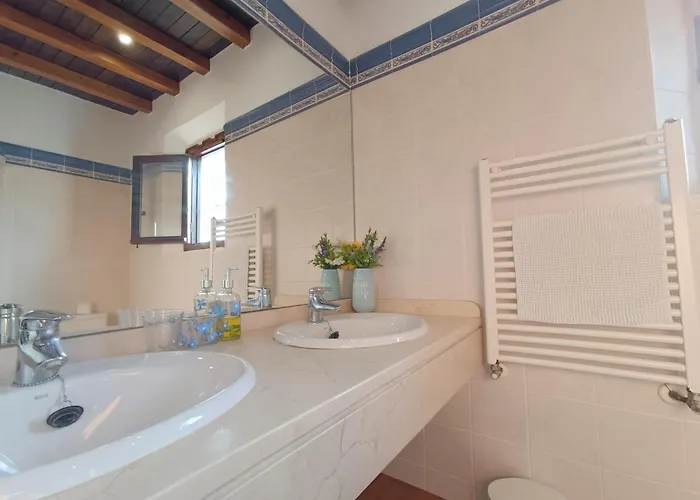 La Perla Blanca Hotel